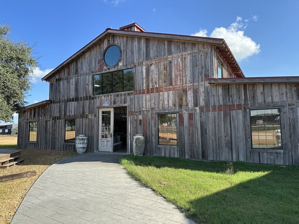 Round Top Ranch Antiques photo 1